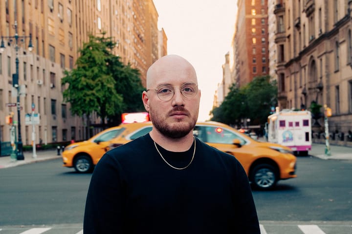 Work Editorial Signs Sebastian Zotoff